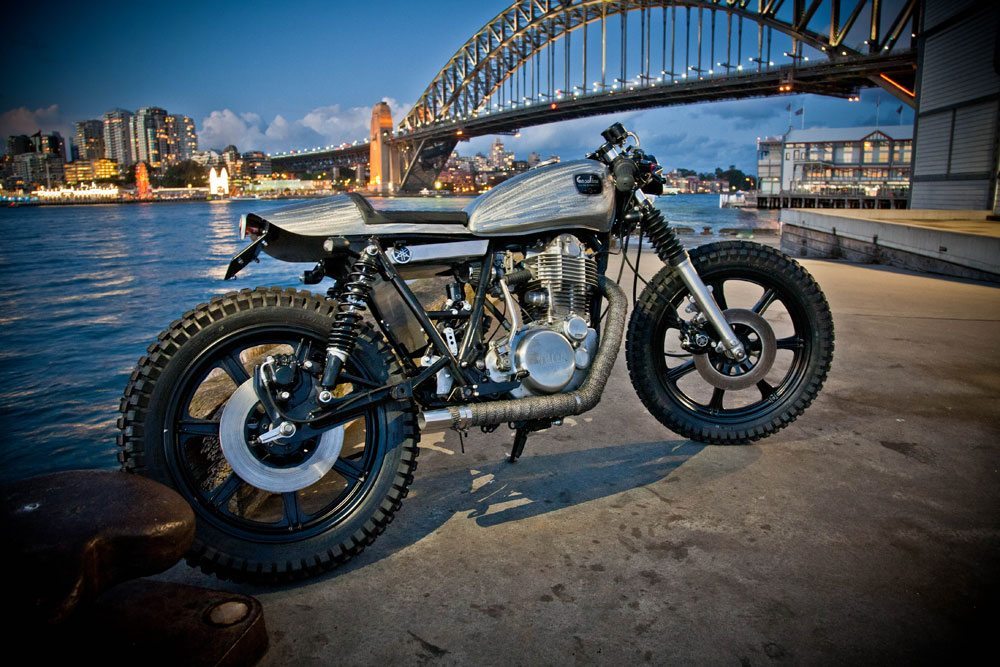 Yamaha SR400 Cafe Racer