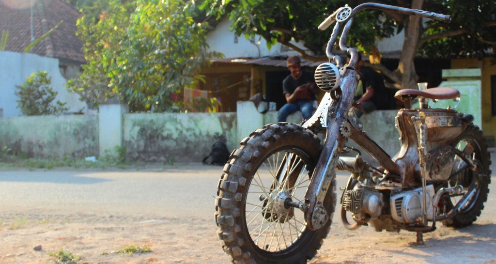 custom honda supercub steampunk by k-kustom