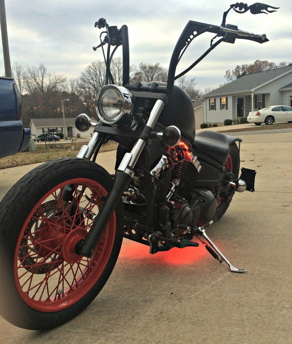 yamaha v-star 650 bobber